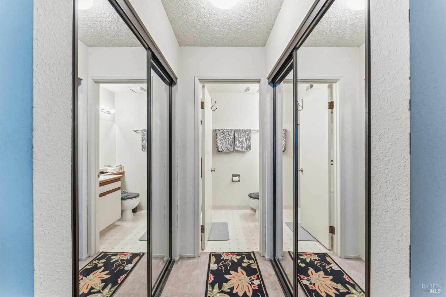 61 Anair Way Oakland CA 94605