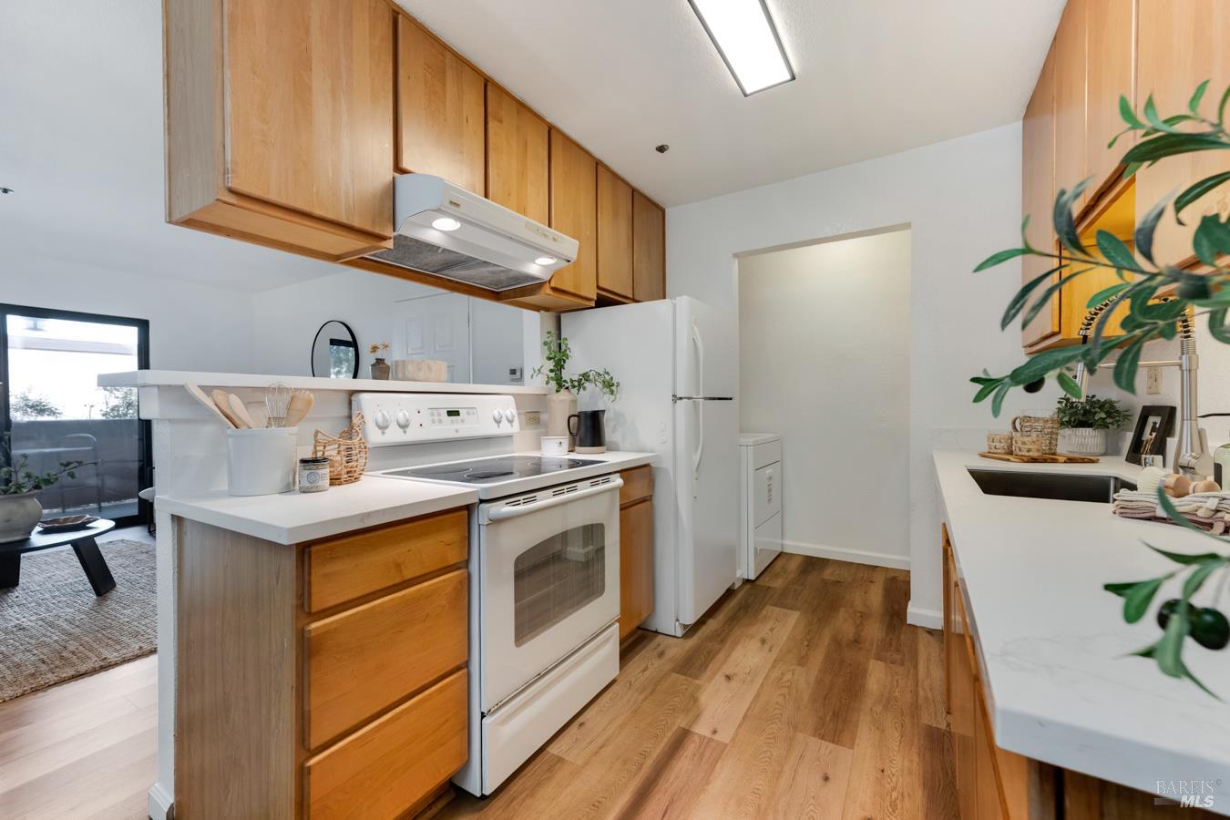 8201 Camino Colegio Rohnert Park CA 94928