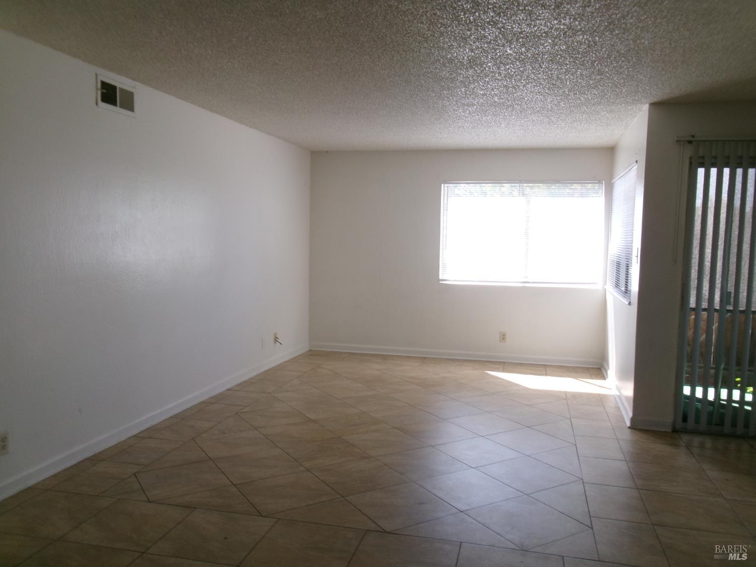 355 Parkview Terrace Vallejo CA 94589