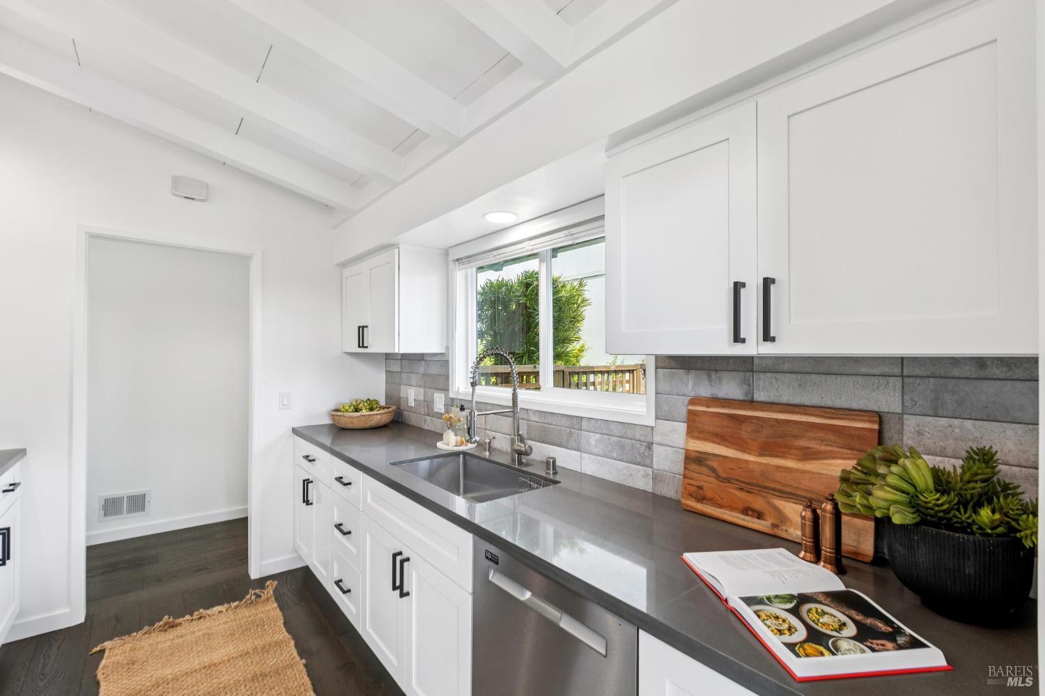 24 Porto Bello Drive San Rafael CA 94901
