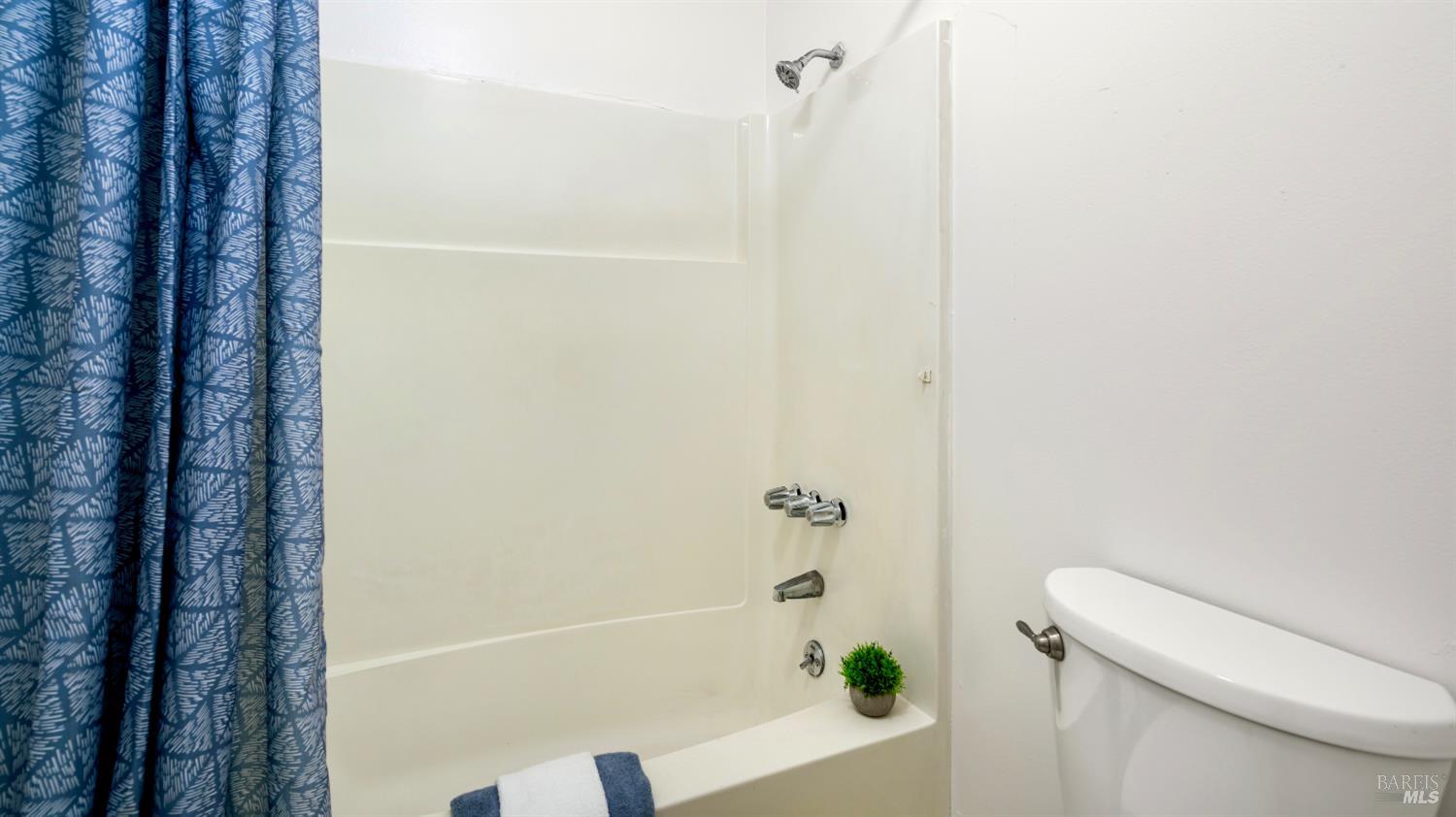 580 Santa Alicia Drive Rohnert Park CA 94928