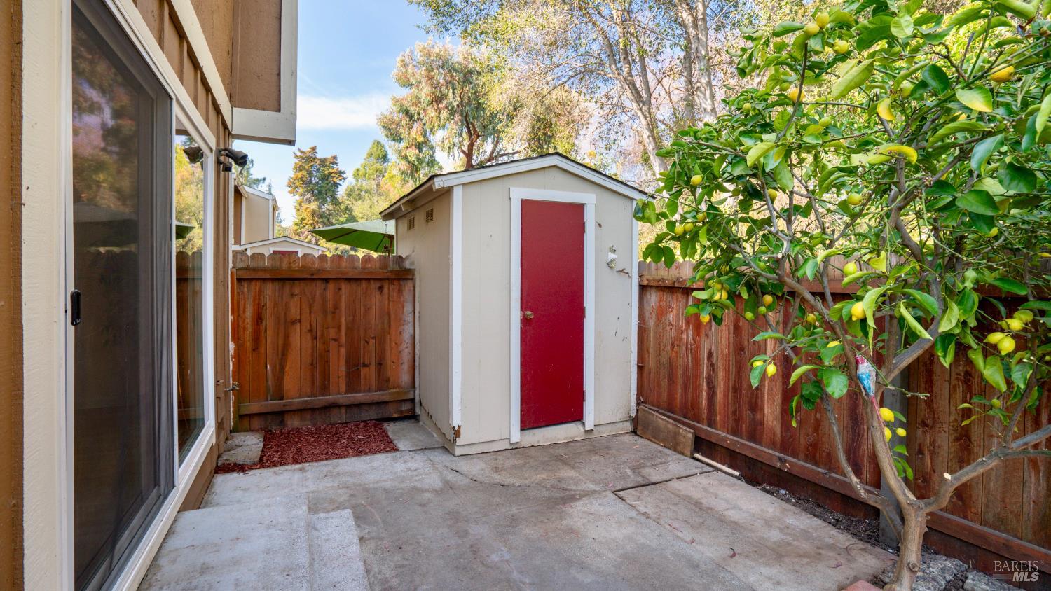 580 Santa Alicia Drive Rohnert Park CA 94928