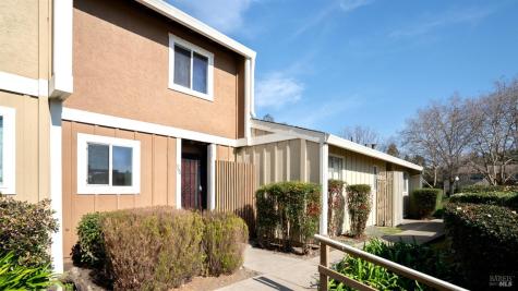 580 Santa Alicia Drive Rohnert Park CA 94928