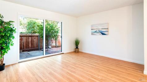 580 Santa Alicia Drive Rohnert Park CA 94928