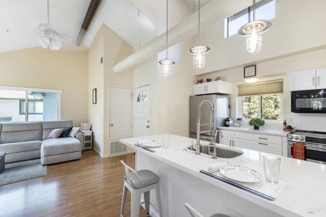 86 Village Parkway Napa CA 94558