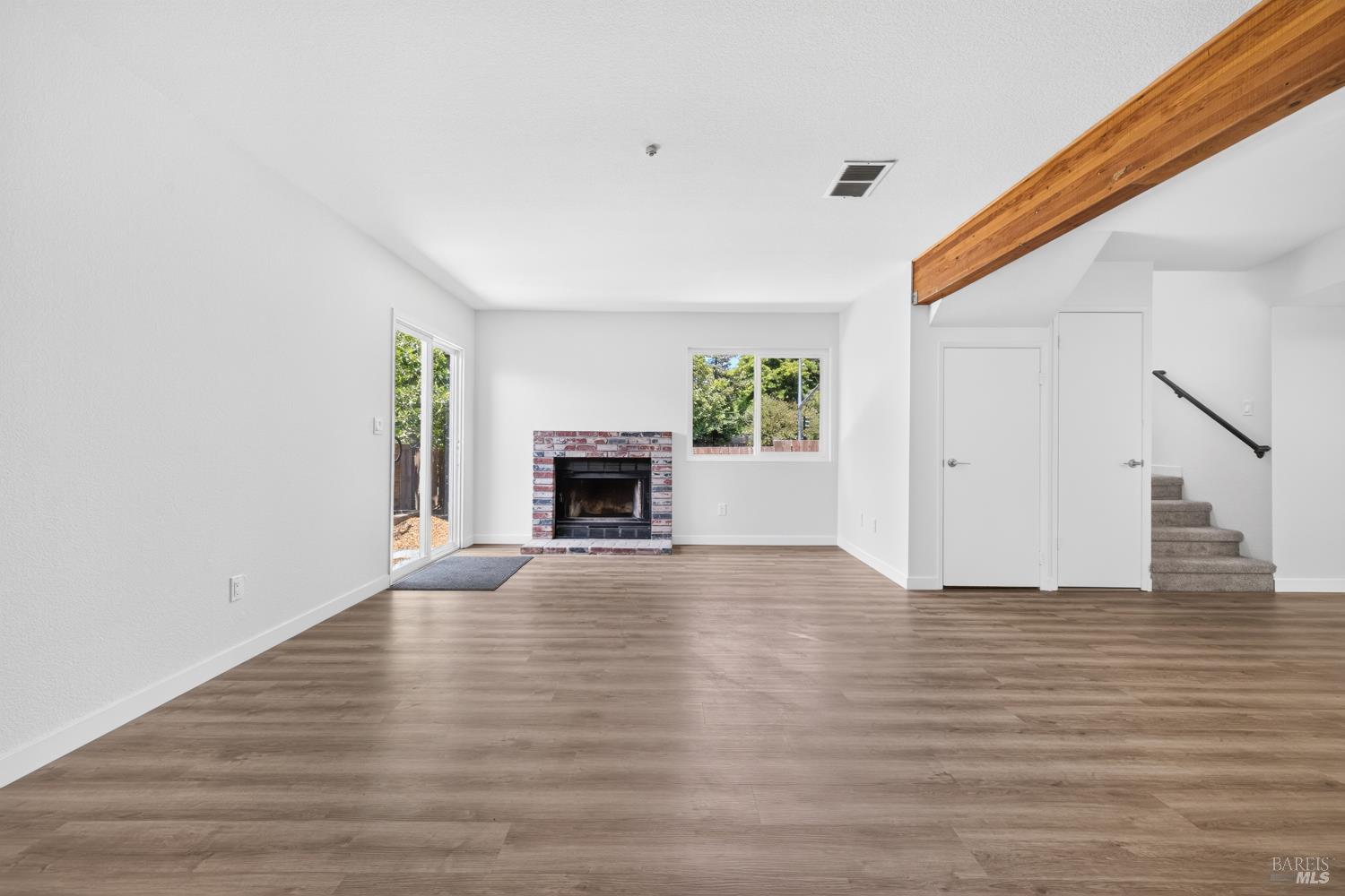 4601 Harbor Lane Rohnert Park CA 94928