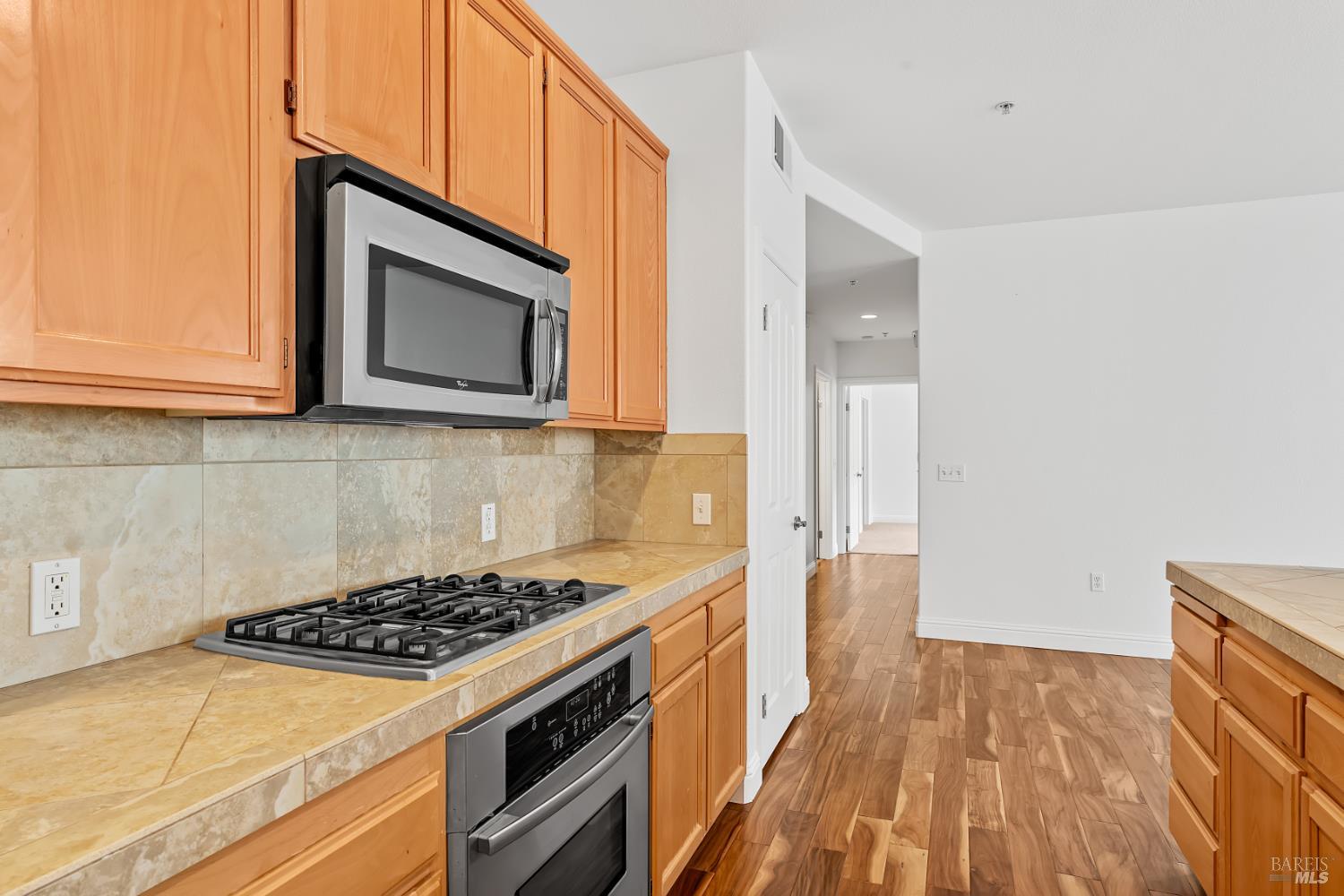 180 Johnson Street Windsor CA 95492