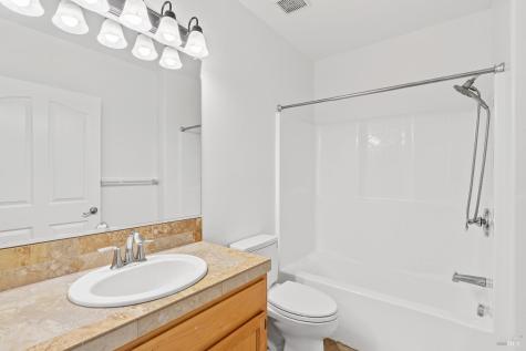 180 Johnson Street Windsor CA 95492