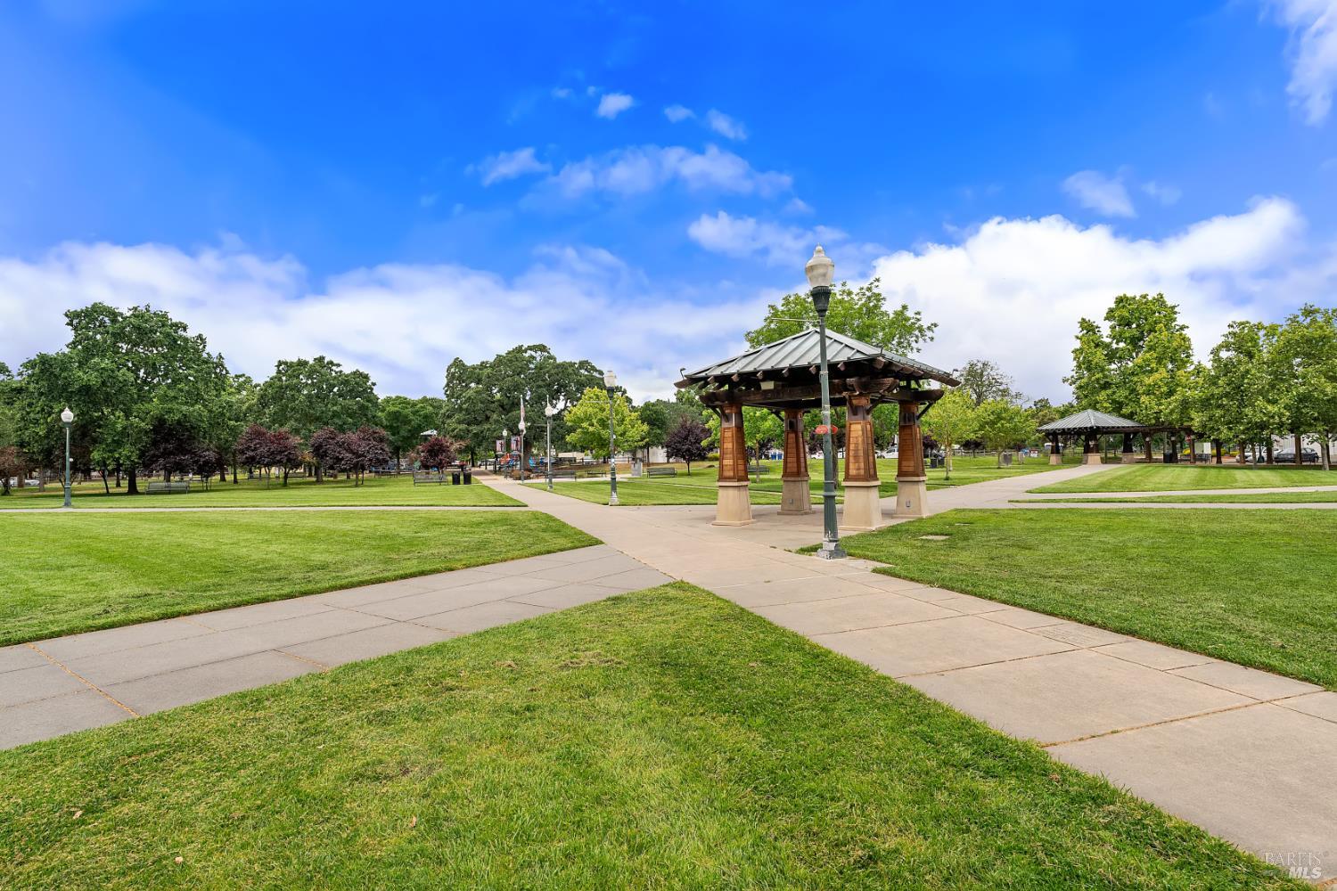 180 Johnson Street Windsor CA 95492