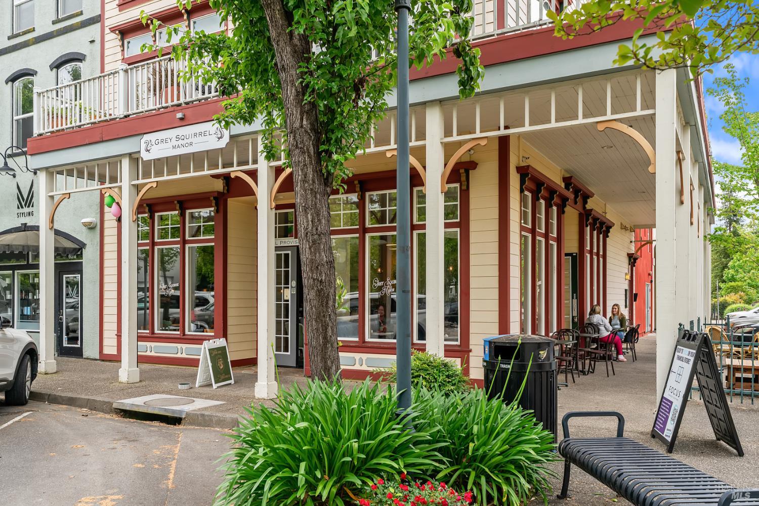 180 Johnson Street Windsor CA 95492