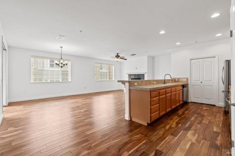 180 Johnson Street Windsor CA 95492