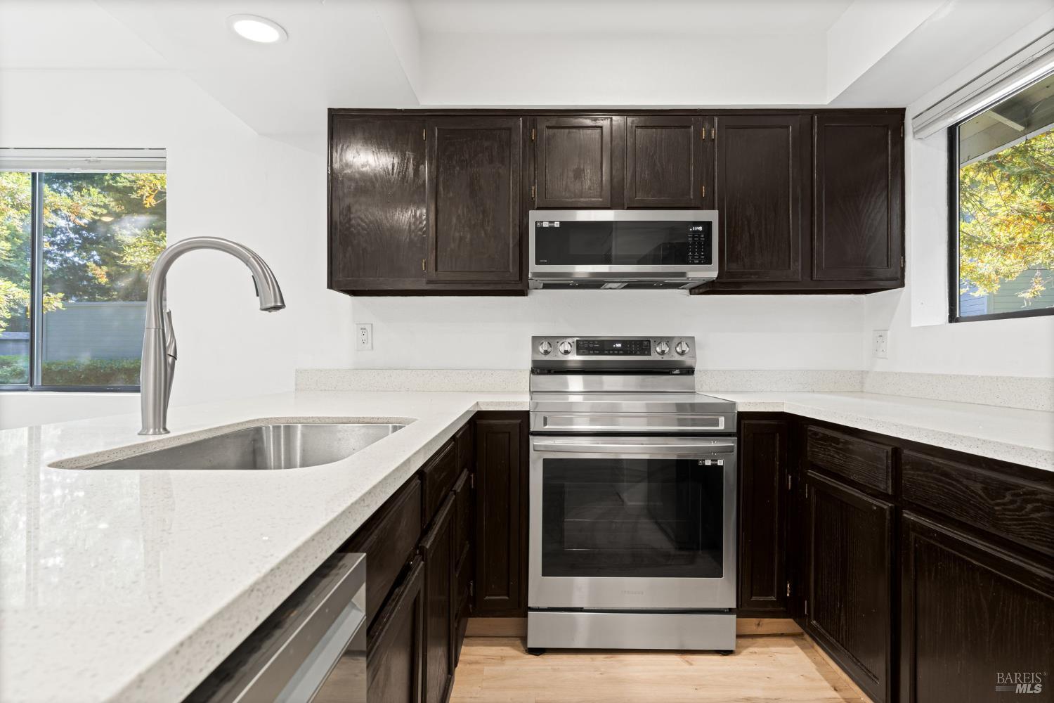 79 Village Parkway Napa CA 94558