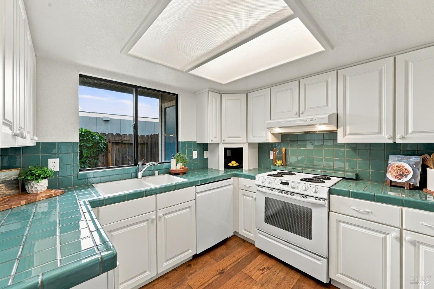 331 E T Street Benicia CA 94510