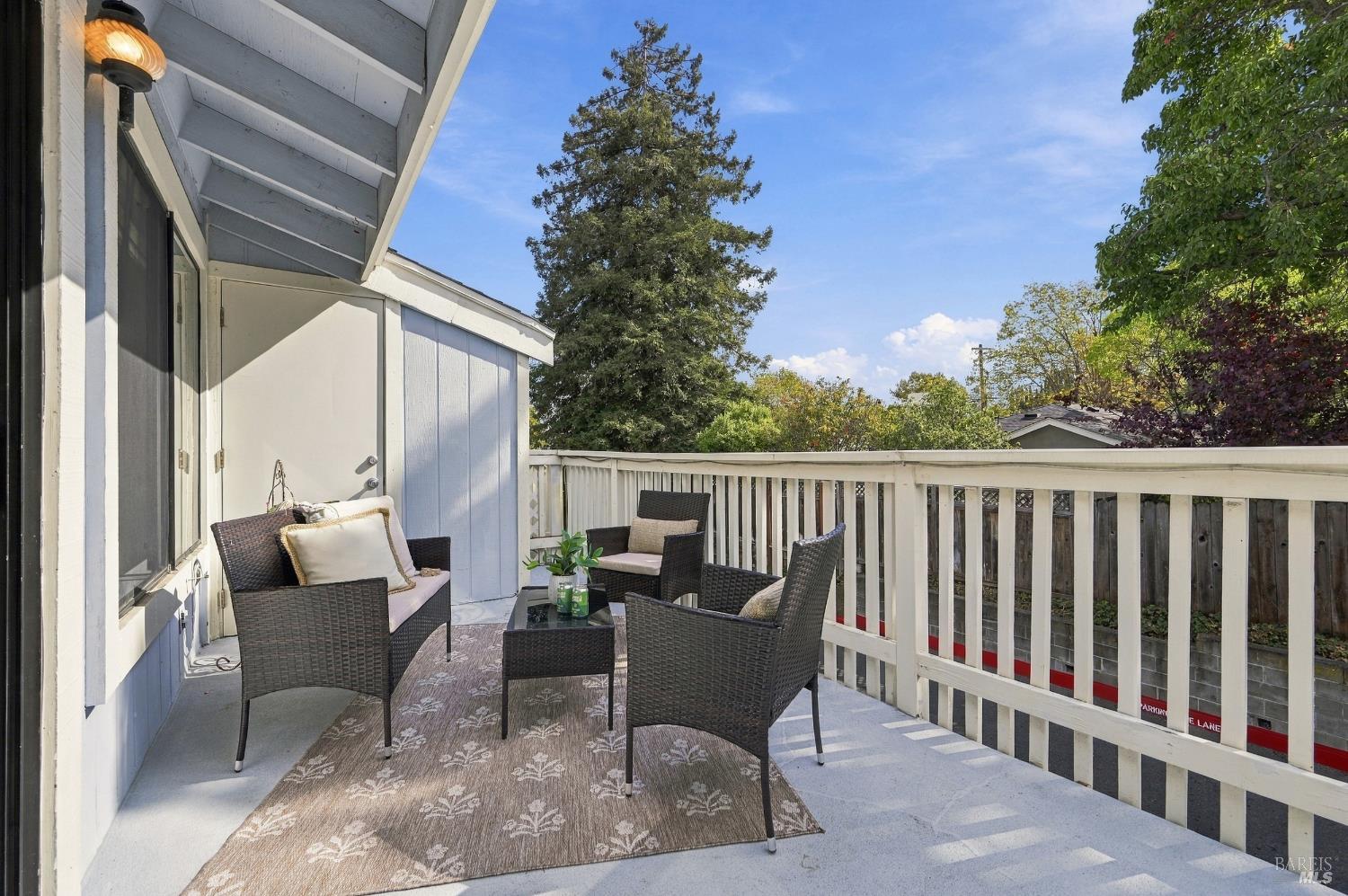 331 E T Street Benicia CA 94510