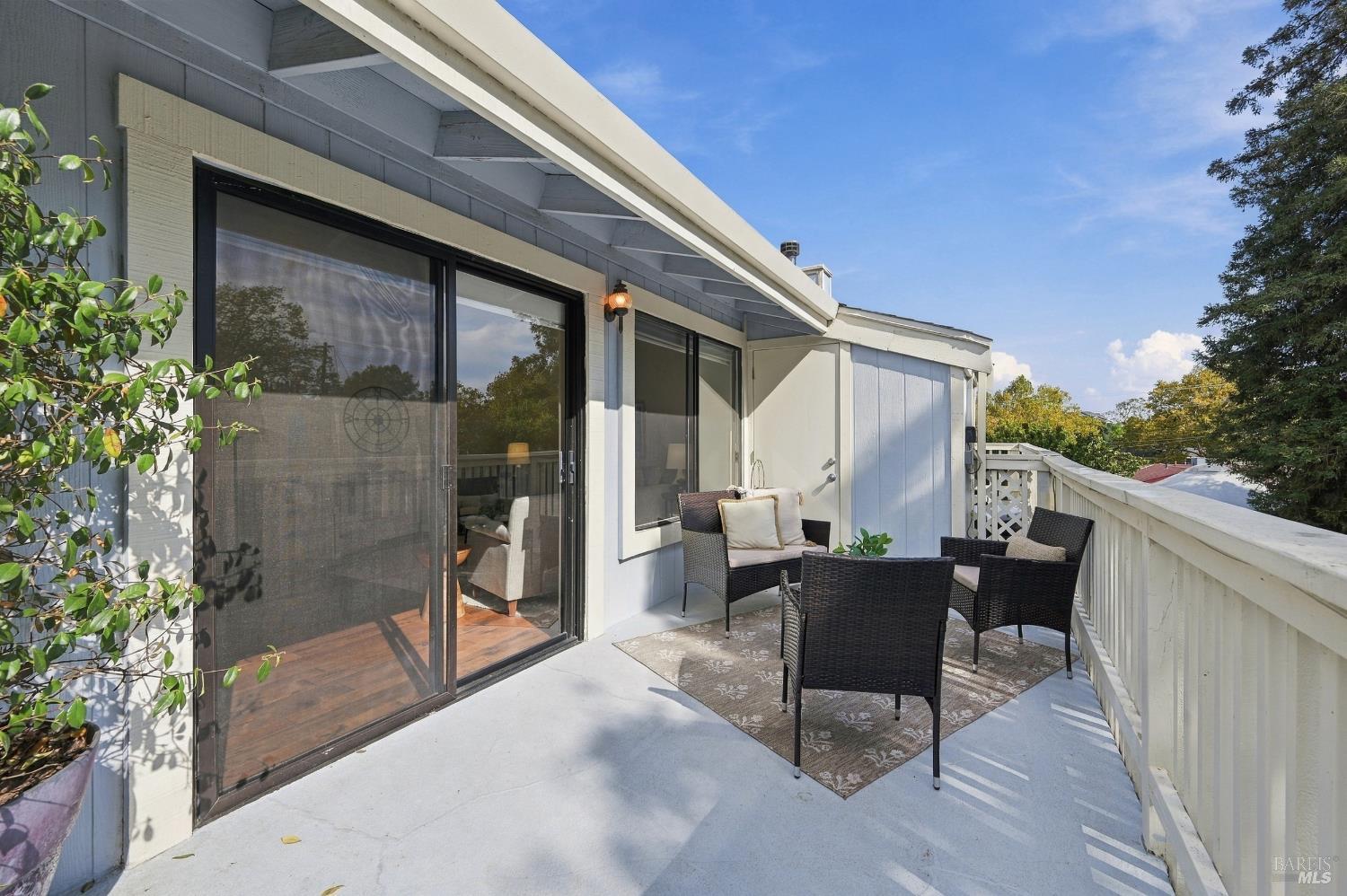 331 E T Street Benicia CA 94510