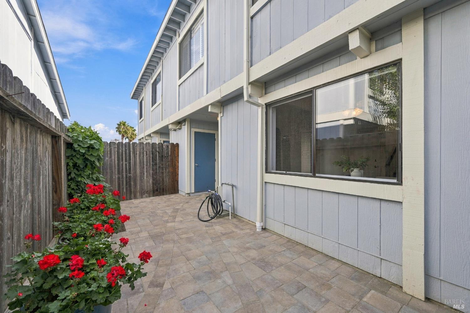 331 E T Street Benicia CA 94510
