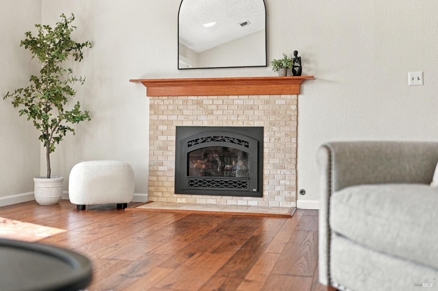 331 E T Street Benicia CA 94510