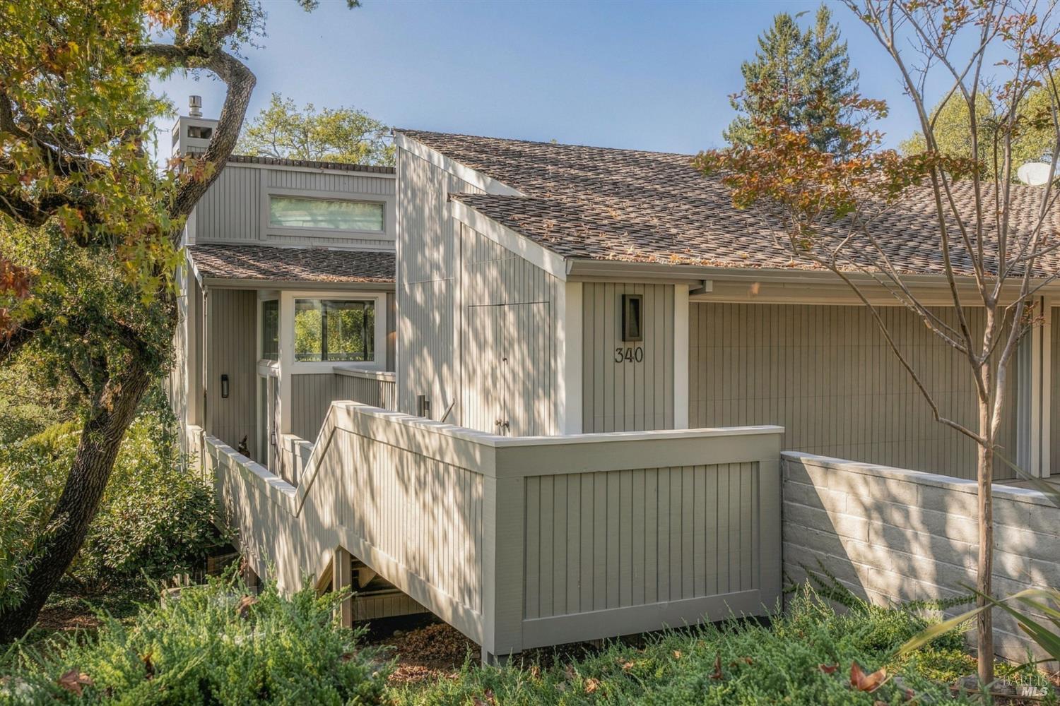 340 Deer Hollow Drive Napa CA 94558