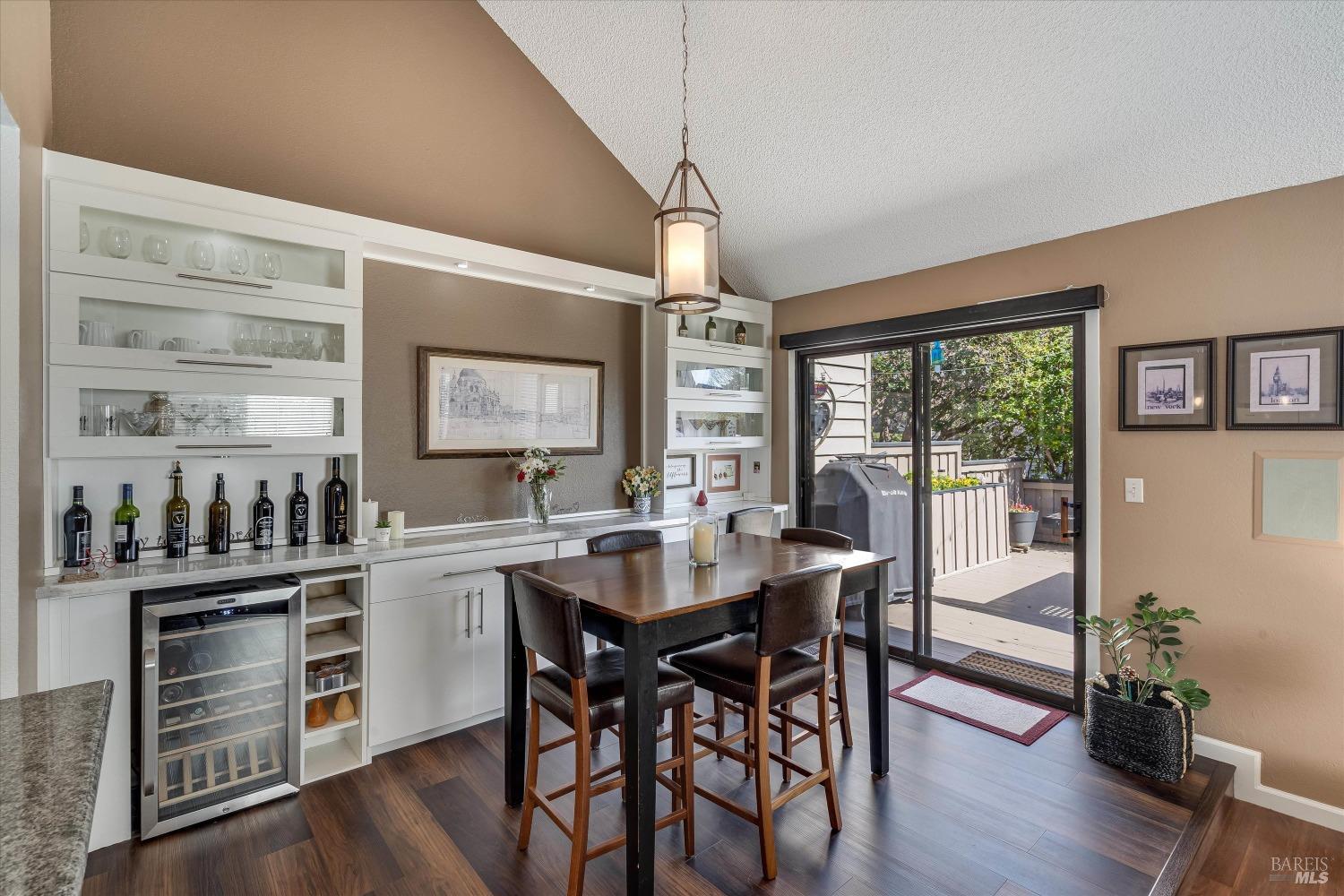 1927 Oak Circle Yountville CA 94599