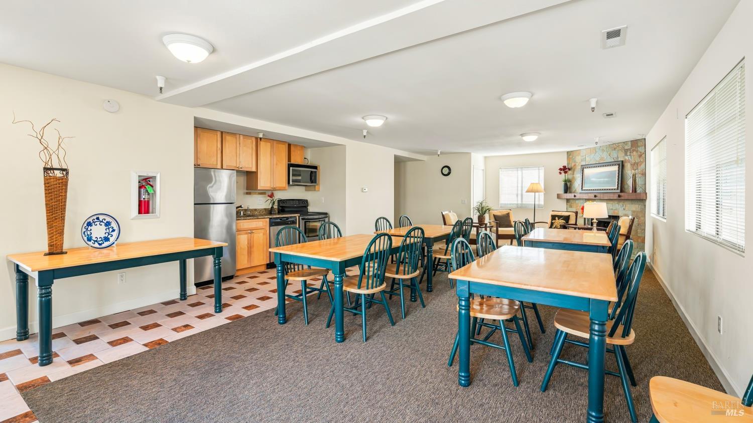720 Petaluma Boulevard S Petaluma CA 94952