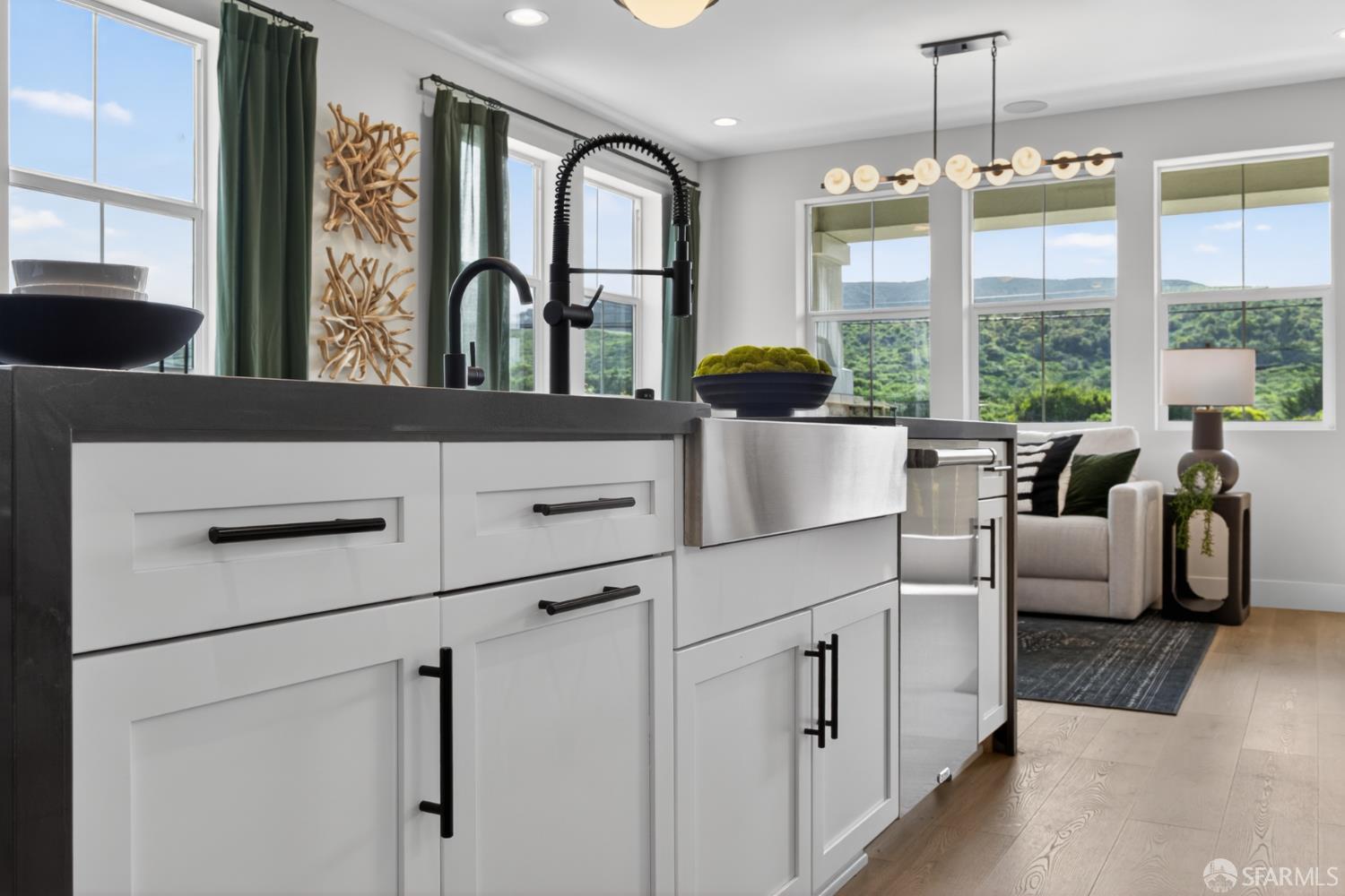 2822 Cardon Way San Bruno CA 94066