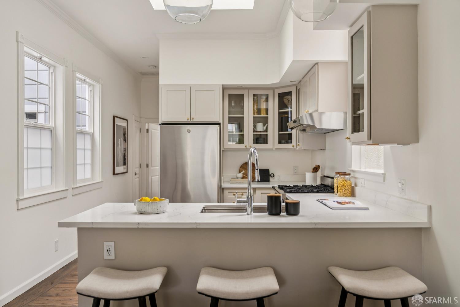 1902-A Filbert Street San Francisco CA 94123
