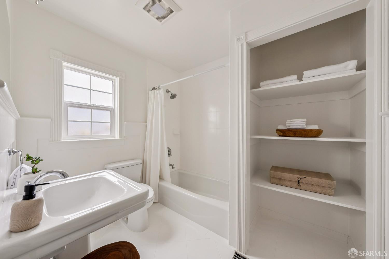 1902-A Filbert Street San Francisco CA 94123