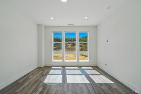 206 Verandah Avenue Novato CA 94945