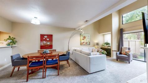 2403 Woodlake Drive Santa Rosa CA 95405