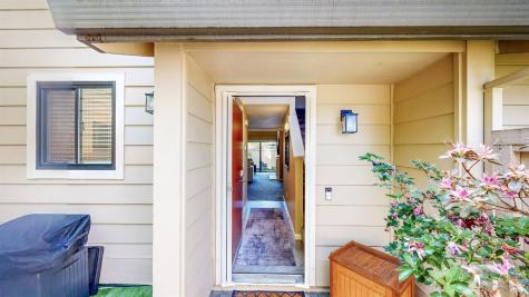 2403 Woodlake Drive Santa Rosa CA 95405