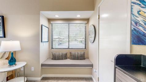 2403 Woodlake Drive Santa Rosa CA 95405