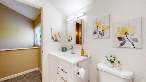 2403 Woodlake Drive Santa Rosa CA 95405