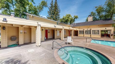 2403 Woodlake Drive Santa Rosa CA 95405