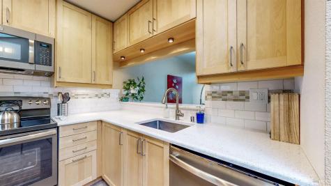 2403 Woodlake Drive Santa Rosa CA 95405
