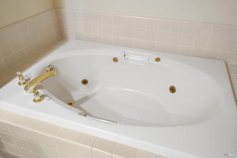 2111 Stonefield Lane Santa Rosa CA 95403