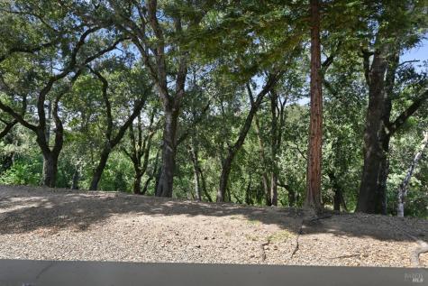 2111 Stonefield Lane Santa Rosa CA 95403