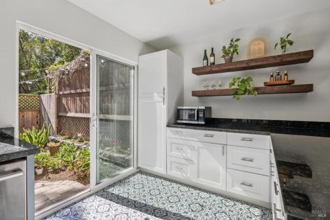 3 Aries Lane Novato CA 94947