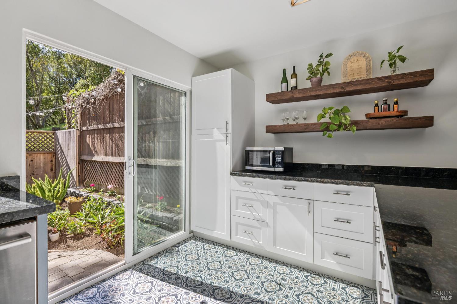 3 Aries Lane Novato CA 94947