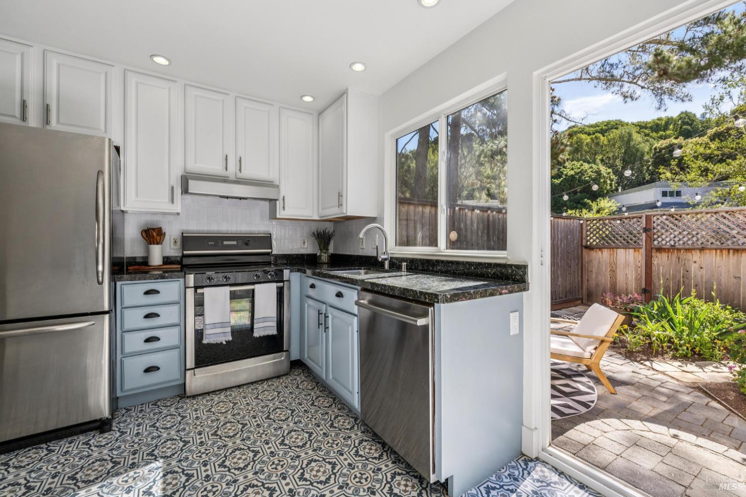 3 Aries Lane Novato CA 94947