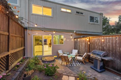 3 Aries Lane Novato CA 94947