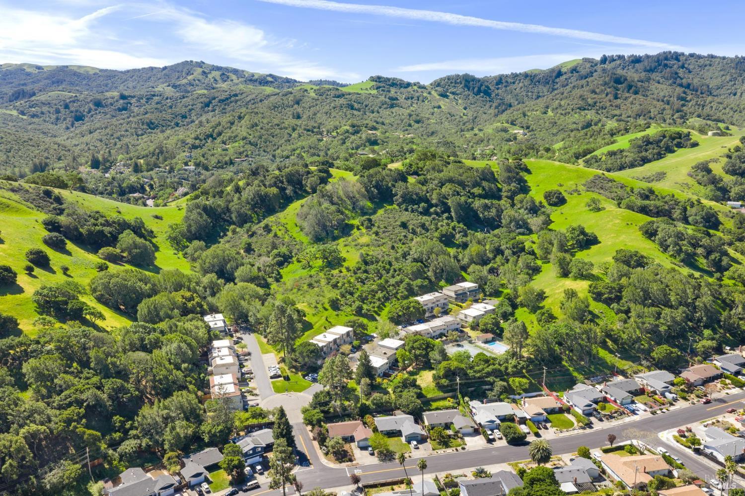 3 Aries Lane Novato CA 94947