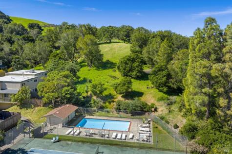 3 Aries Lane Novato CA 94947