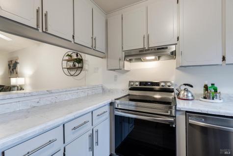 668 Racquet Club Drive Rohnert Park CA 94928