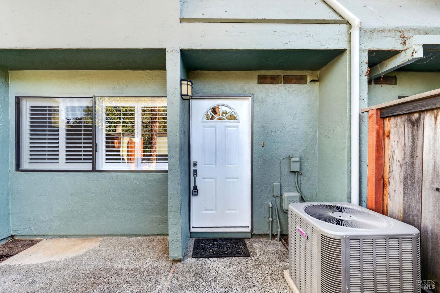 3576 Shelter Creek Drive Napa CA 94558