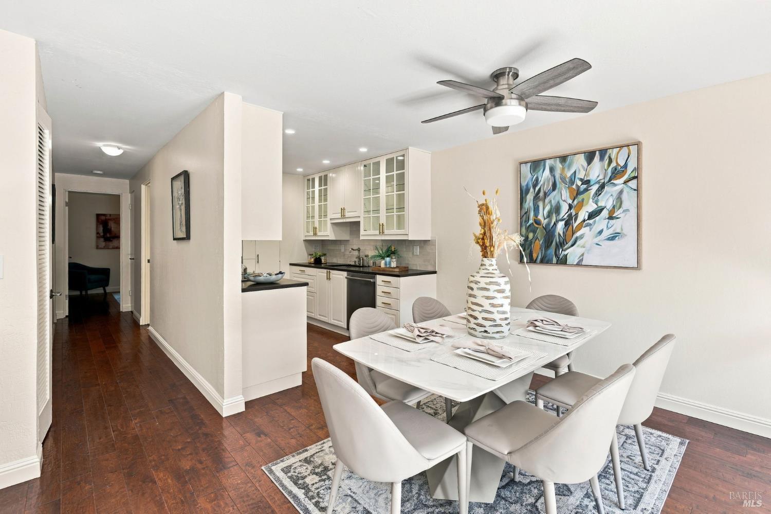 54 Surrey Lane San Rafael CA 94903