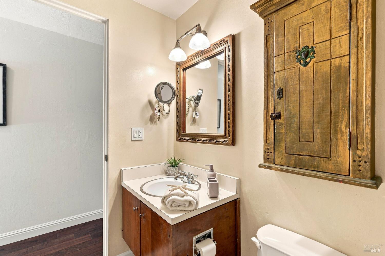 54 Surrey Lane San Rafael CA 94903