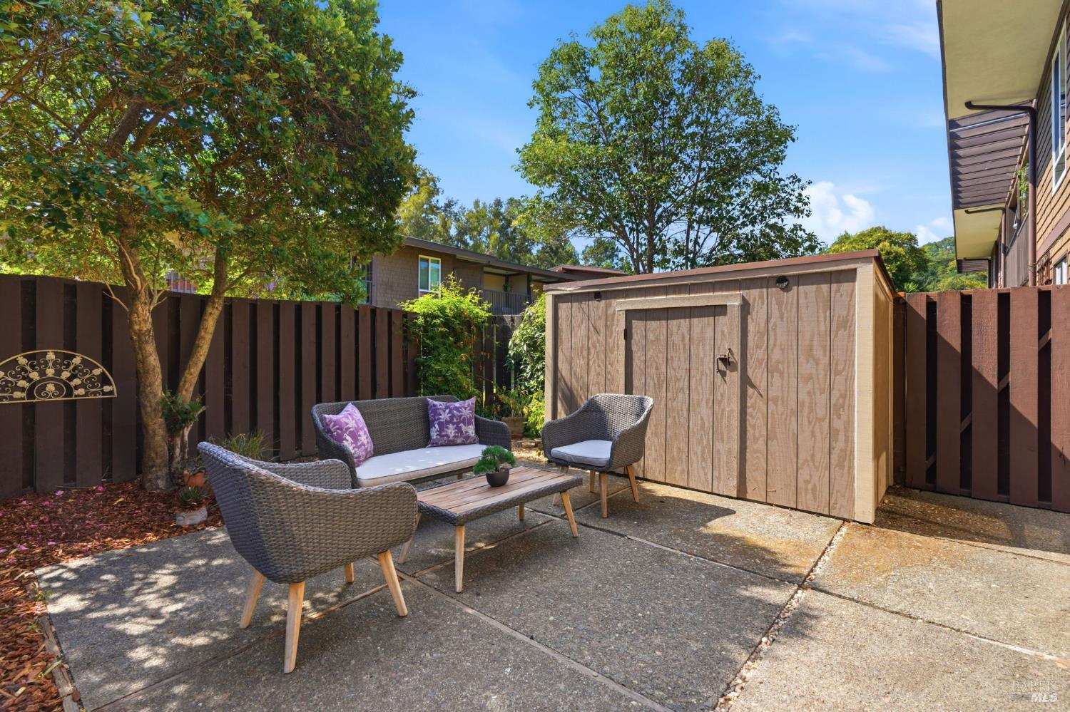 54 Surrey Lane San Rafael CA 94903