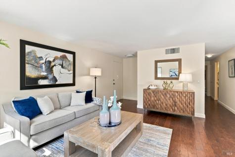 54 Surrey Lane San Rafael CA 94903
