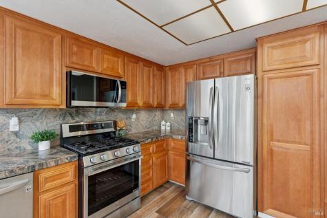12 Elegant Tern Road Novato CA 94949
