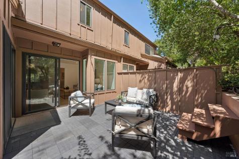 12 Elegant Tern Road Novato CA 94949